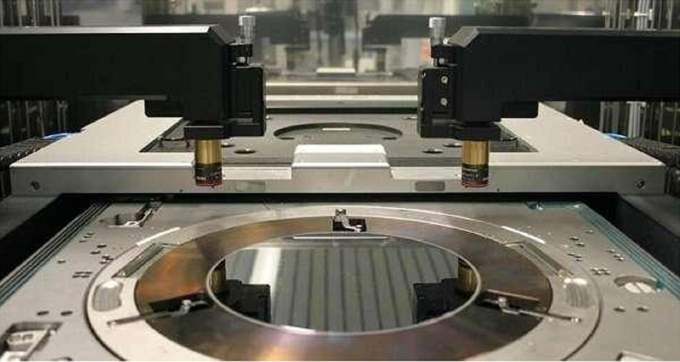 Reflector for wafer curing lamp